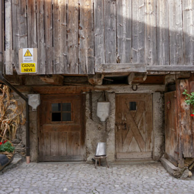 Sutrio-dettagli